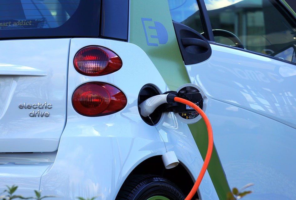 Hotel con ricarica auto elettrica a Como: un soggiorno sostenibile